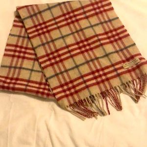 Burberry Scarf 100% cashmere